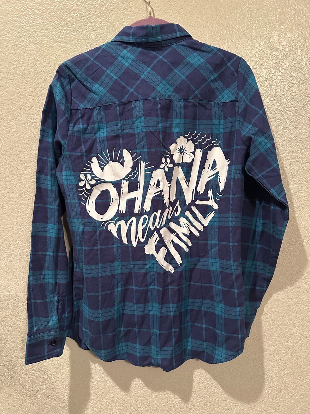 NWT Disney Lilo and Stitch Ohana Means Family Blue Green Plaid Flannel Shirt S